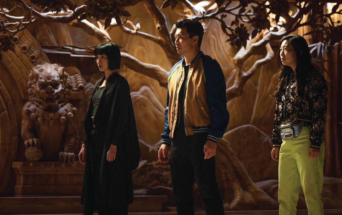 Xialing (actor Meng’er Zhang), Shang-Chi (actor Simu Liu) and Katy (actor Awkwafina) in Marvel Studios’ Shang-Chi and the Legend of the Ten Rings PHOTO BY JASIN BOLAND ©MARVEL STUDIOS 2021